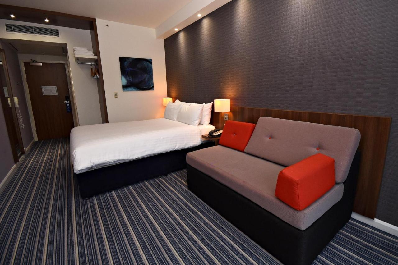 Express Centre Arena By Ihg Hotel