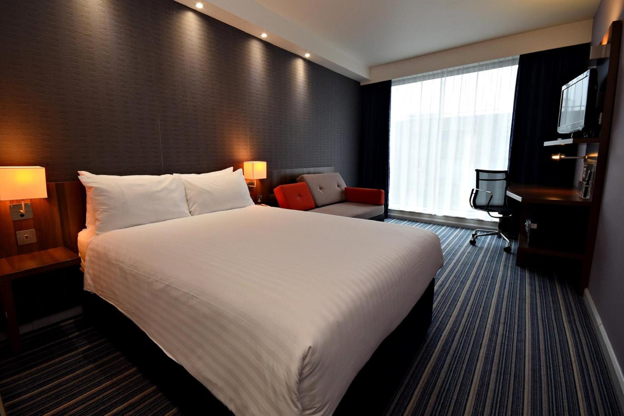 Express Centre Arena By Ihg